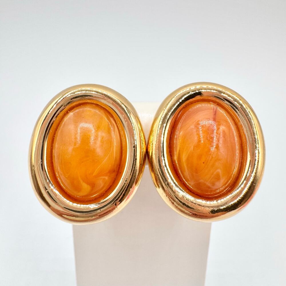 Vintage Ciner Orange Swirled Lucite Cabochon Clip On Earrings Chic Runway Signed